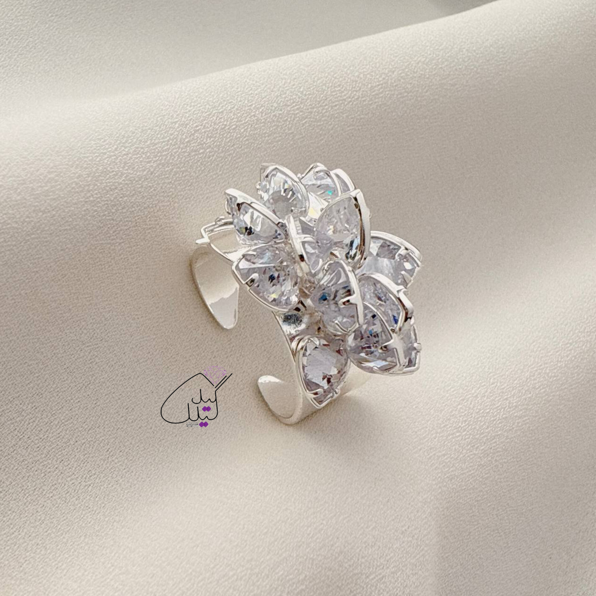 InShot_20250212_160445024 انگشتر-رینگ-طرح آویز نگین-ژوپینگ